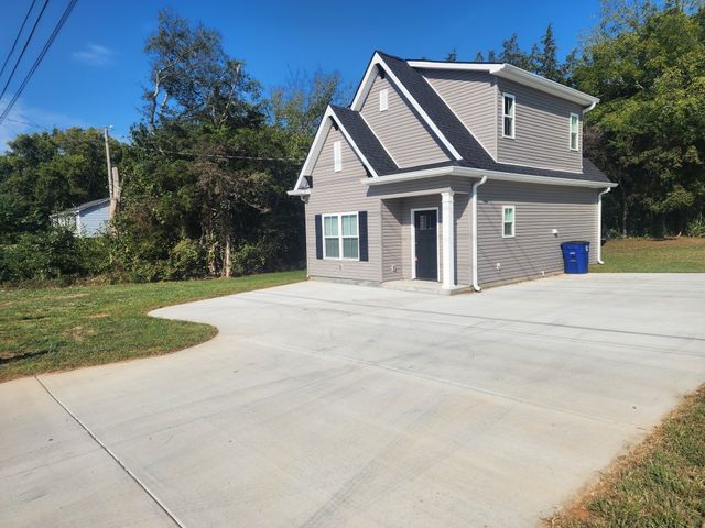 215 Coney Island Rd, Shelbyville, TN 37160