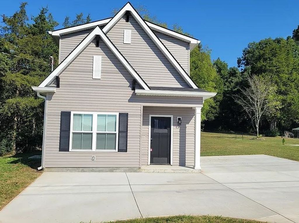215 Coney Island Rd, Shelbyville, TN 37160