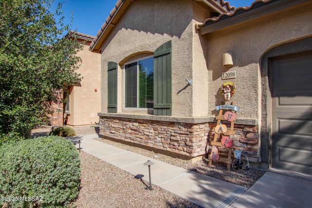 12098 N Walz Drive, Marana, AZ 85653