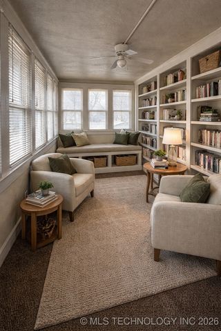 712 S McQuarrie Avenue, Wagoner, OK 74467