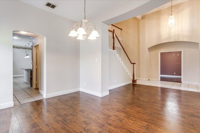 1102 Waterside Court, Mesquite, TX 75181