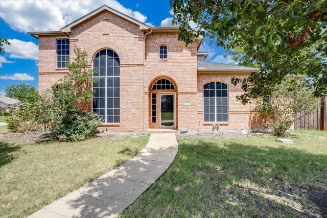 1102 Waterside Court, Mesquite, TX 75181