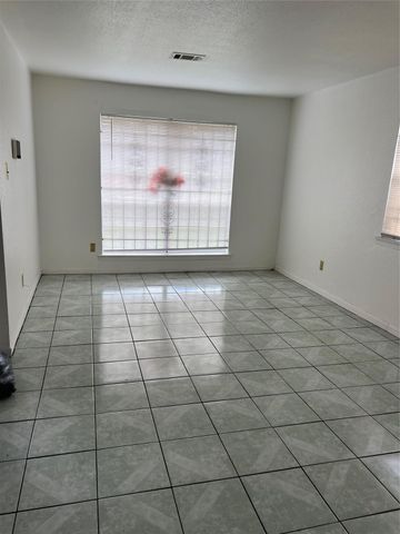 3613 Sparrow Street, Houston, TX 77051