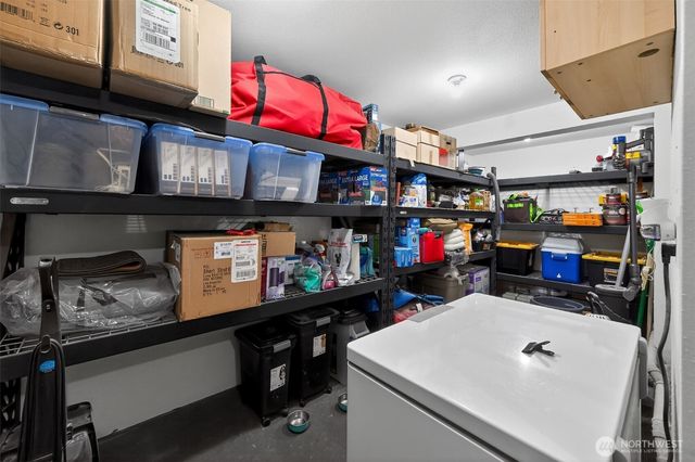 1111 E 8th Street, Port Angeles, WA 98362