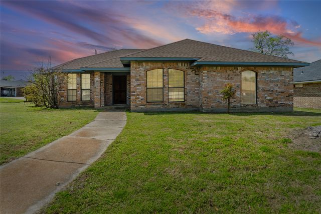 3501 Canton Street, Greenville, TX 75402
