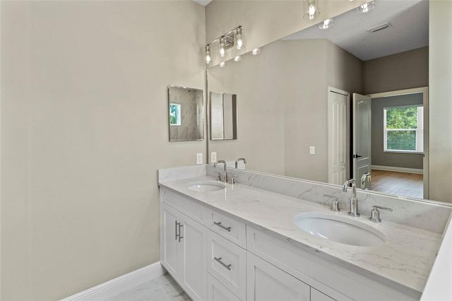 12951 SEASONG TERRACE, Bradenton, FL 34211