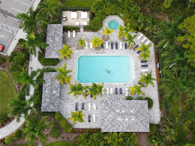 12951 SEASONG TERRACE, Bradenton, FL 34211