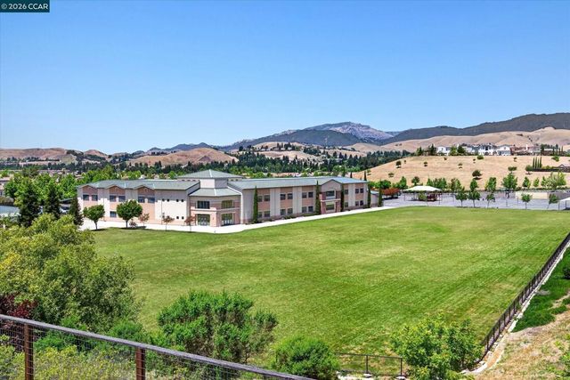 2048 Drysdale St, Danville, CA 94506