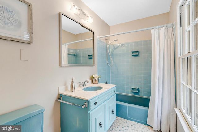 15108 WESTBURY RD, Rockville, MD 20853