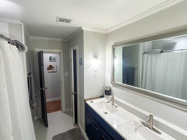 402 Saint Bernard St, Thibodaux, LA 70301