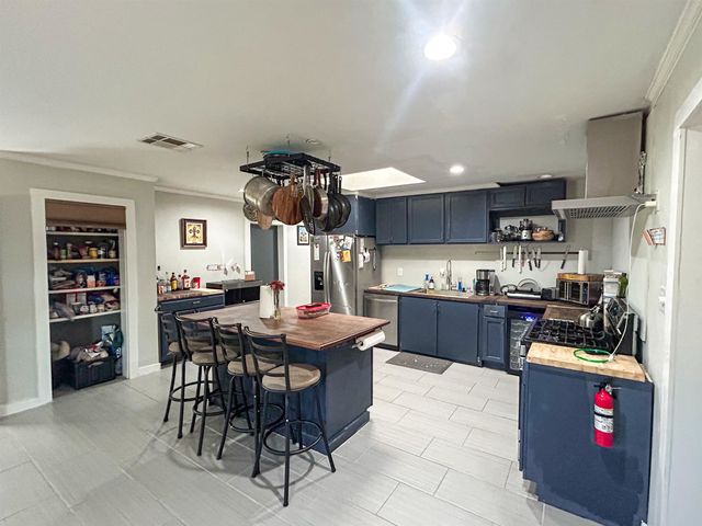 402 Saint Bernard St, Thibodaux, LA 70301