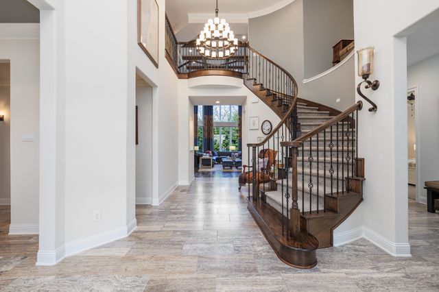 616 Rembrandt, Colleyville, TX 76034