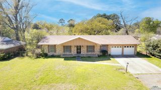 2207 Bonnell DR, Longview, TX 75601