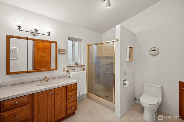 91 E Franjo Beach Drive, Shelton, WA 98584