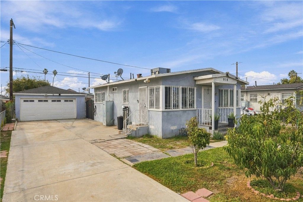 916 E 103rd Place, Los Angeles, CA 90002 — exterior