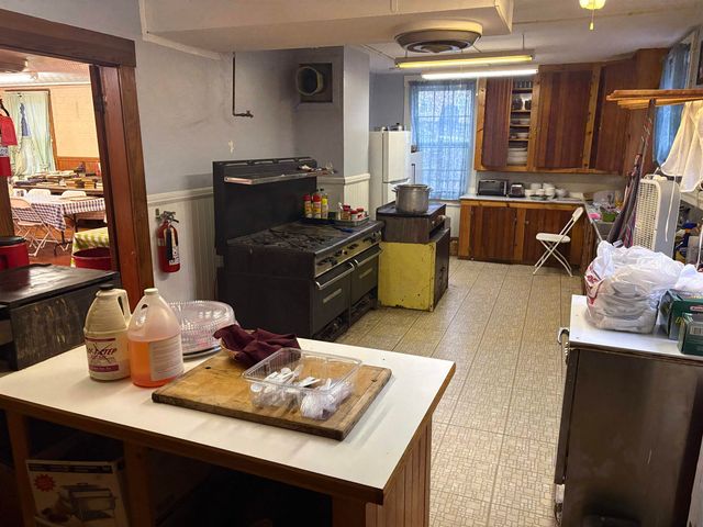 40 Charlonne Street, Jaffrey, NH 03452