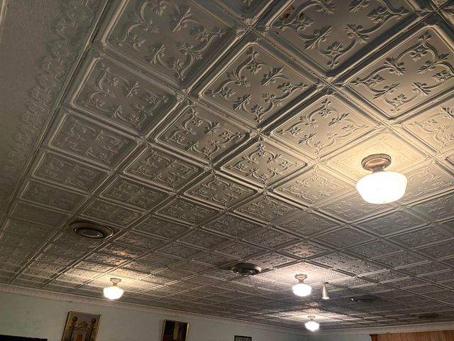 40 Charlonne Street, Jaffrey, NH 03452