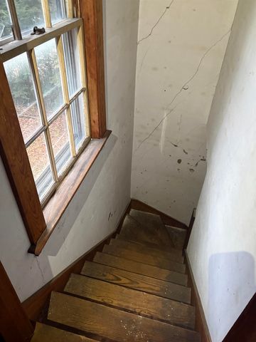 40 Charlonne Street, Jaffrey, NH 03452