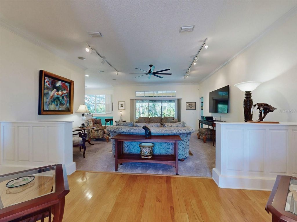 Image 15 of property listing at 2815 BAY SIDE DRIVE, New Smyrna Beach, FL 32168