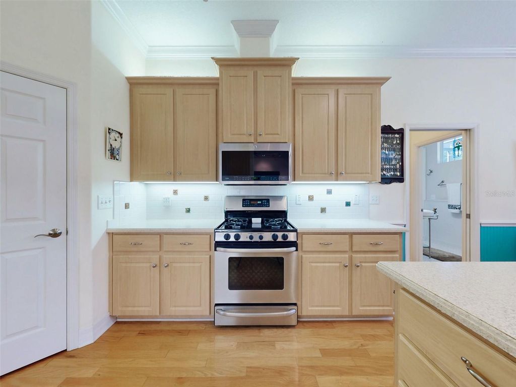 Image 27 of property listing at 2815 BAY SIDE DRIVE, New Smyrna Beach, FL 32168