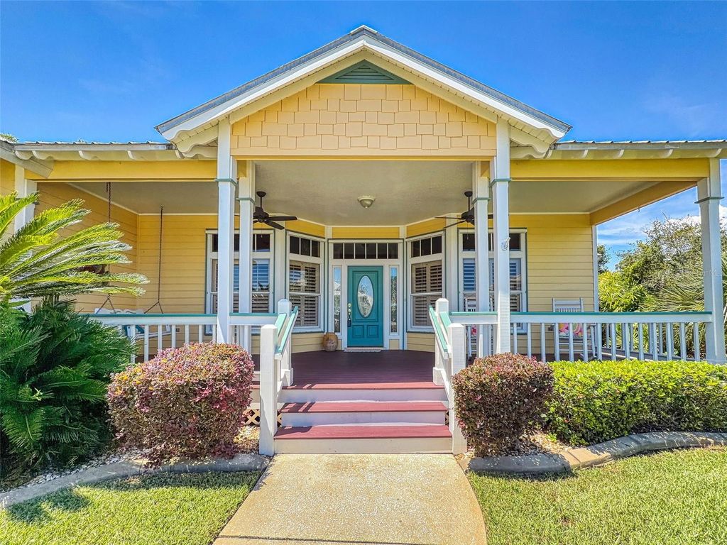 Image 4 of property listing at 2815 BAY SIDE DRIVE, New Smyrna Beach, FL 32168