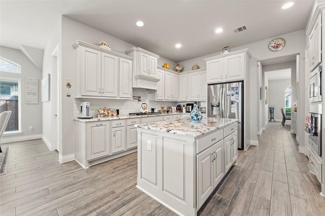 28155 Briarwood Pass, Spring, TX 77386