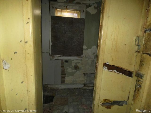 5564 Ivanhoe Street, Detroit, MI 48204