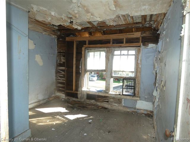 5564 Ivanhoe Street, Detroit, MI 48204