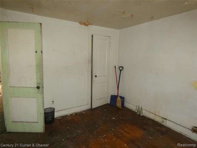 5564 Ivanhoe Street, Detroit, MI 48204