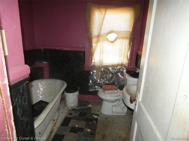 5564 Ivanhoe Street, Detroit, MI 48204