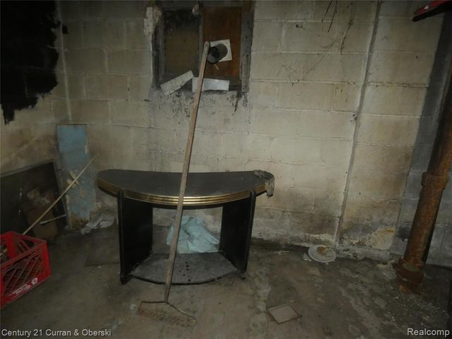 5564 Ivanhoe Street, Detroit, MI 48204