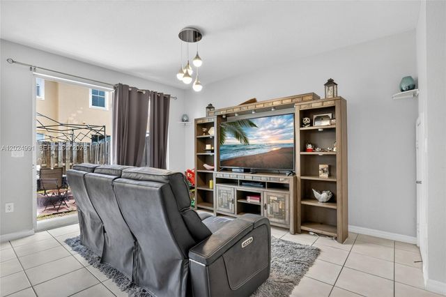 16651 SW 79th Terrace, Miami, FL 33193