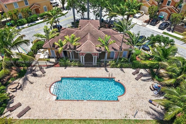 16651 SW 79th Terrace, Miami, FL 33193