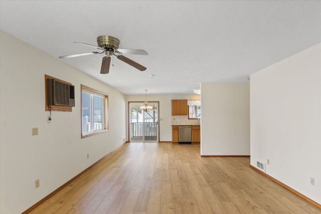 11103 E MAIN Ave, Spokane Valley, WA 99206