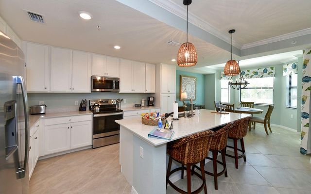 17626 GAWTHROP DRIVE 206, Bradenton, FL 34211