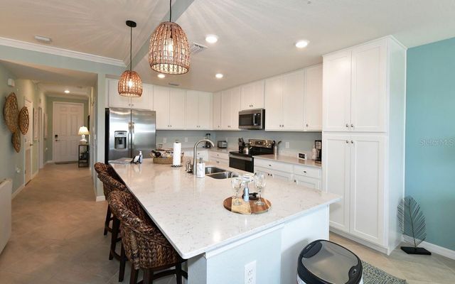 17626 GAWTHROP DRIVE 206, Bradenton, FL 34211