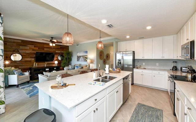 17626 GAWTHROP DRIVE 206, Bradenton, FL 34211