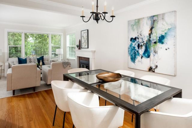 1802 Alameda De Las Pulgas, Redwood City, CA 94061