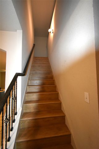 201 Plantation Drive, Waxahachie, TX 75165