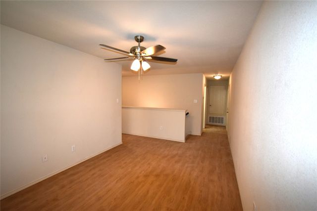 201 Plantation Drive, Waxahachie, TX 75165