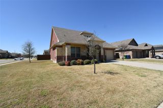 201 Plantation Drive, Waxahachie, TX 75165