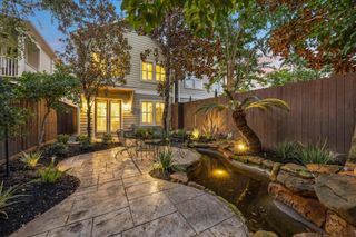 636 E 6th 1/2 Street, Houston, TX 77007