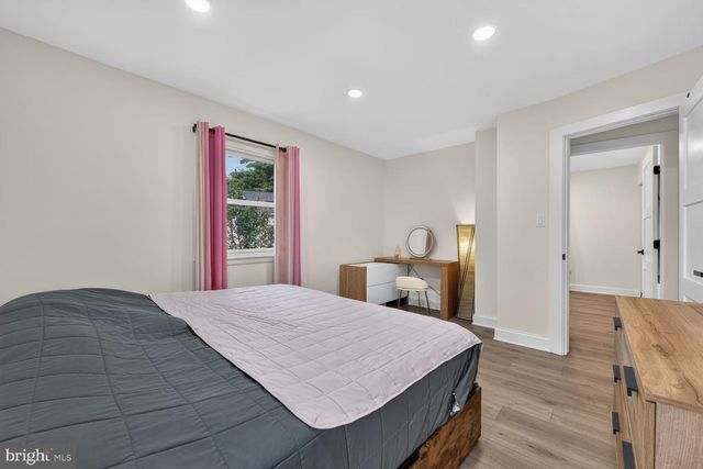 1107 HILLCREST DR SW, Vienna, VA 22180