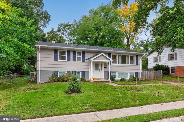1107 HILLCREST DR SW, Vienna, VA 22180