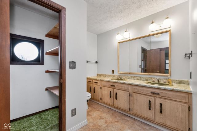 6138 N 75 W, Whiteland, IN 46184