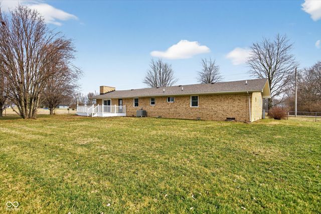 6138 N 75 W, Whiteland, IN 46184