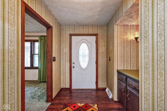 6138 N 75 W, Whiteland, IN 46184