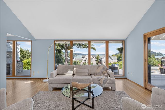 2827 Moorelands Drive NW, Gig Harbor, WA 98335