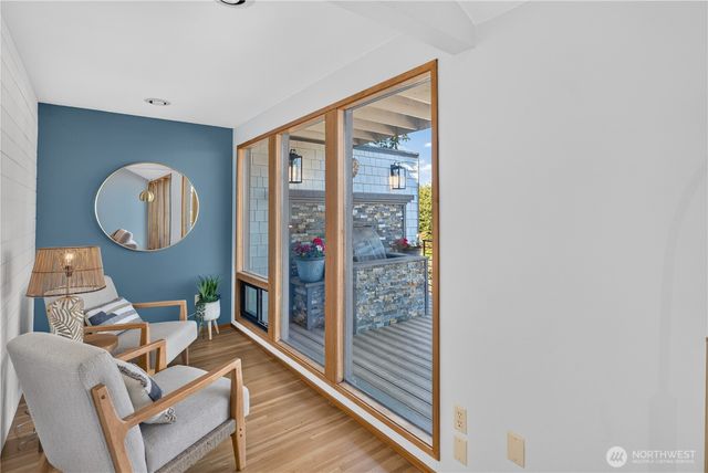 2827 Moorelands Drive NW, Gig Harbor, WA 98335