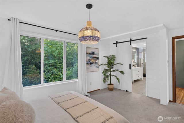 2827 Moorelands Drive NW, Gig Harbor, WA 98335